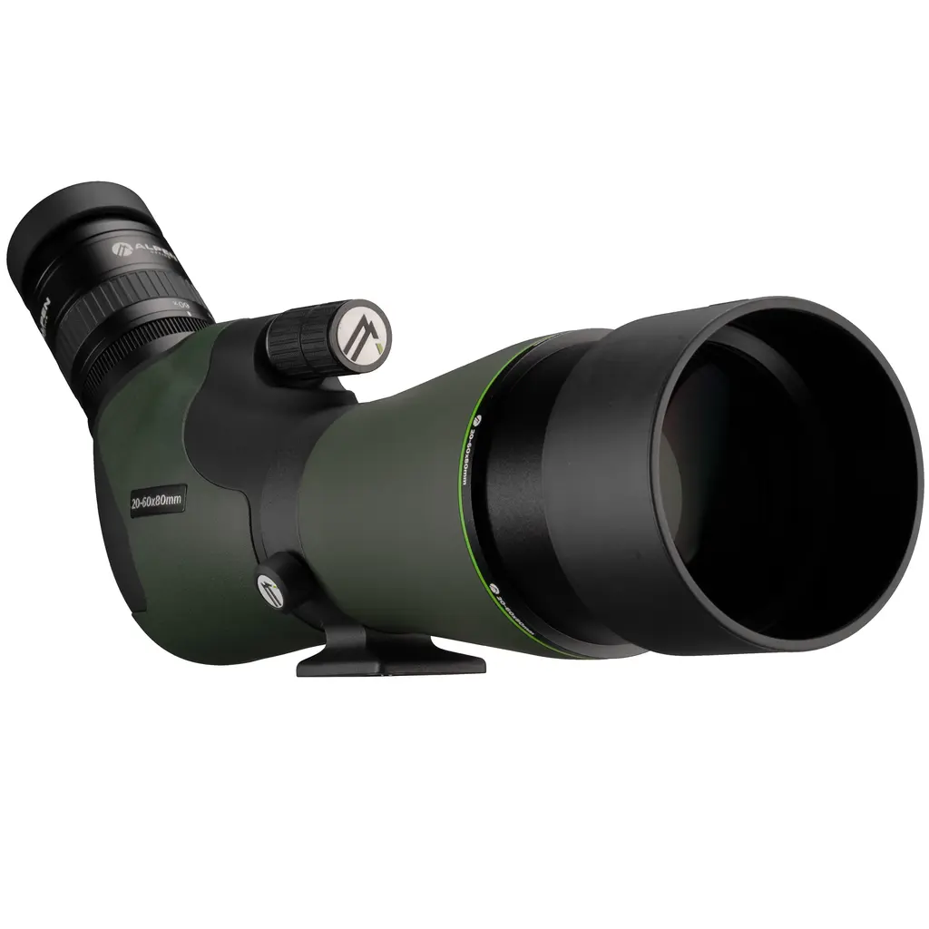 ALPEN OPTICS Apex 20-60x80 Spektiv in schräger Frontansicht mit Objektiv und ausgezogener Streulichtblende