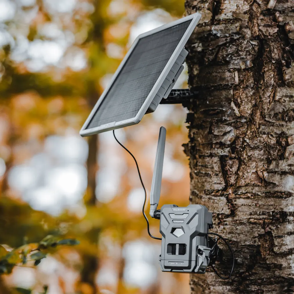 SPYPOINT FLEX-M & SOLAR-22 SET SPYPOINT FLEX-M & SOLAR-22 SET