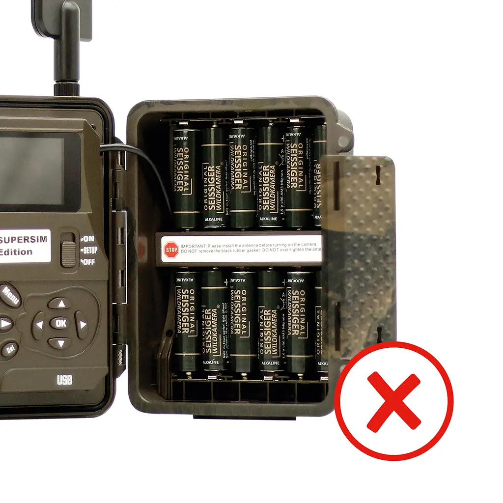 SEISSIGER Wildkamera mit Alkaline-Batterien – nicht für Wechselmagazin geeignet