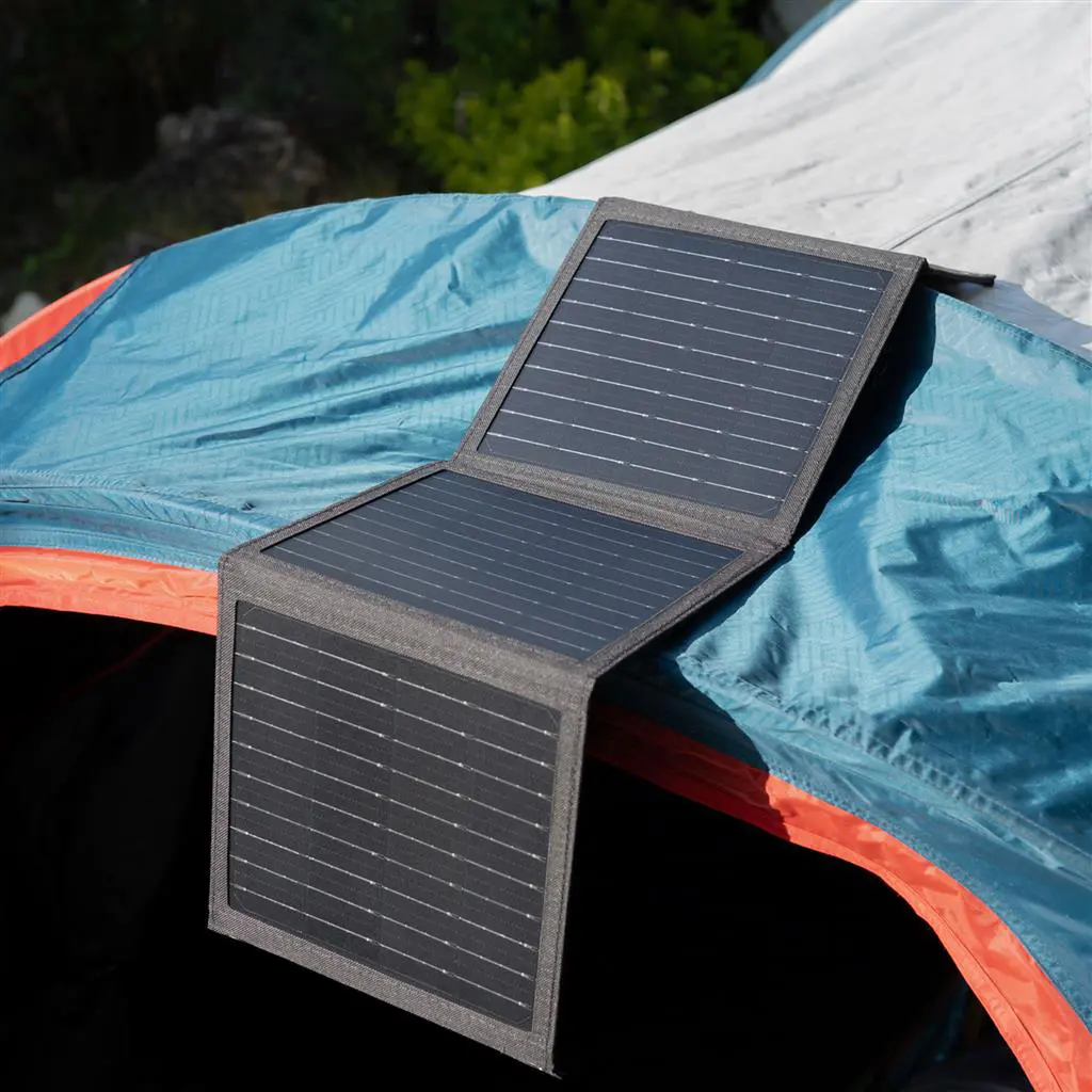 Dörr Solar Panel PB-10000 mAh 21W XL mit Powerbank Dörr Solar Panel PB-10000 mAh 21W XL mit Powerbank