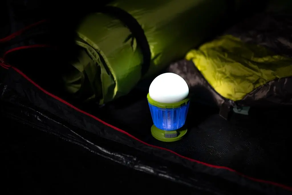 Dörr LED Solar Campinglampe Anti-Moskito